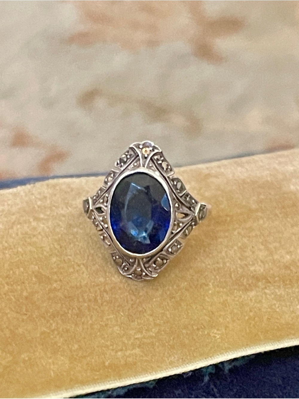 Vintage Blue Crystal Filigree Ring